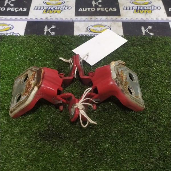 Dobradiça Porta Dianteira Esquerda Sandero 2010 (unidade)