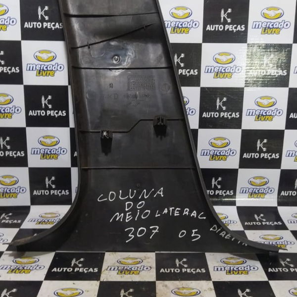 Acabamento Coluna Central Lado Direito Peugeot 307 2005