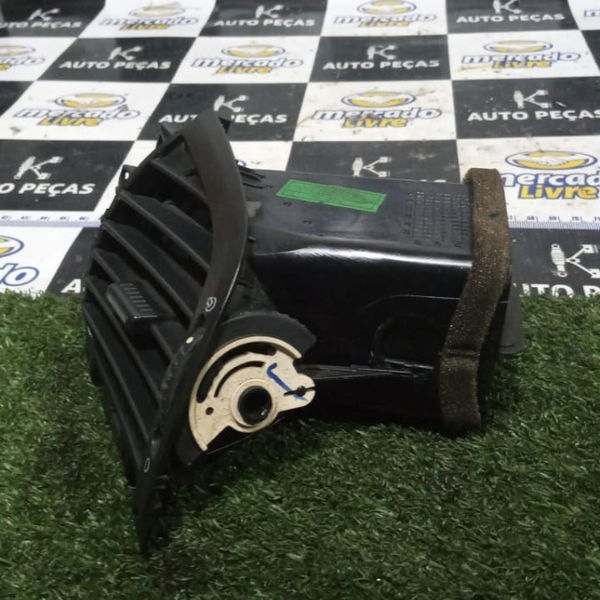 Difusor De Ar Dianteiro Direito Peugeot 207 2009