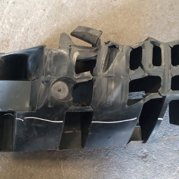 Suporte Para Choque Esquerdo Renault Clio 2007 - Com Avaria