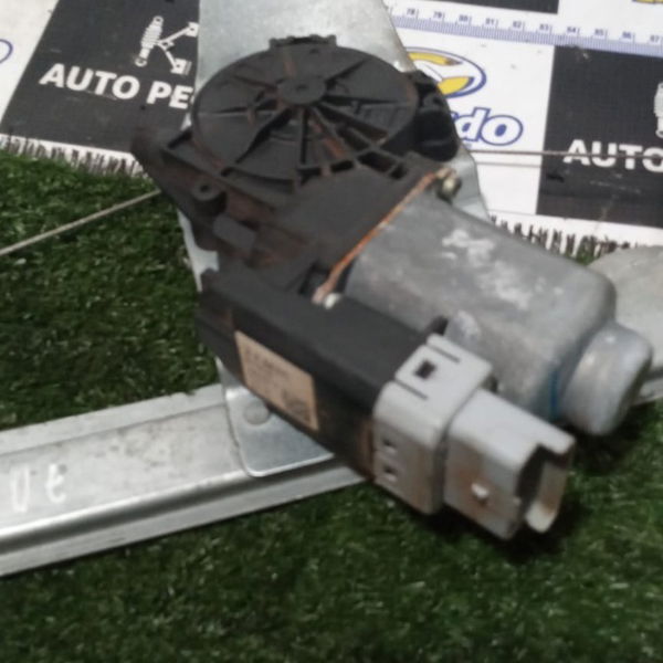 Máquina De Vidro Traseira Esquerda C4 Picasso 2012