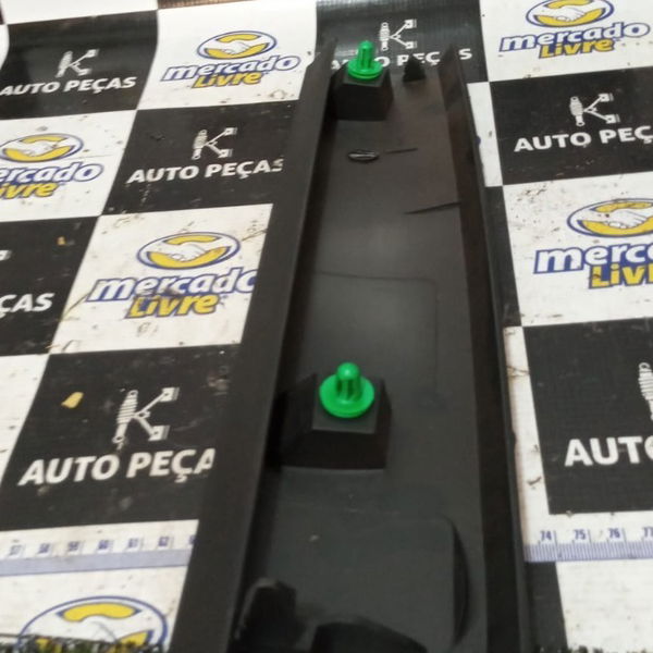 Moldura Tampa Traseira Inferior Central C4 Picasso 2012