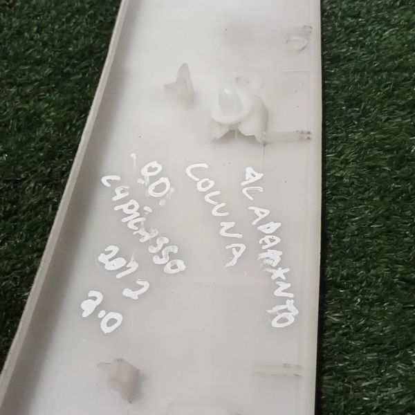 Acabamento Coluna Dianteira Direita Citroen C4 Picasso 2012