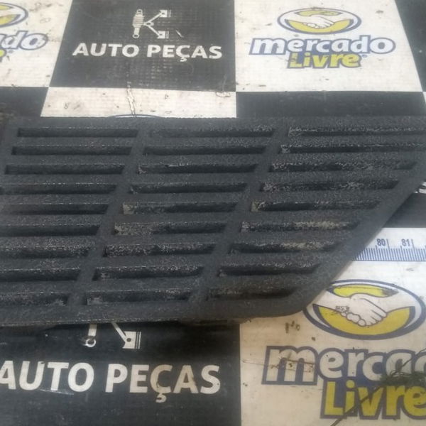 Acabamento Moldura Entrada Ar Traseiro Esq Peugeot 205 1995