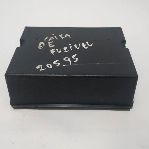 Caixa Fusível Peugeot 205 1995