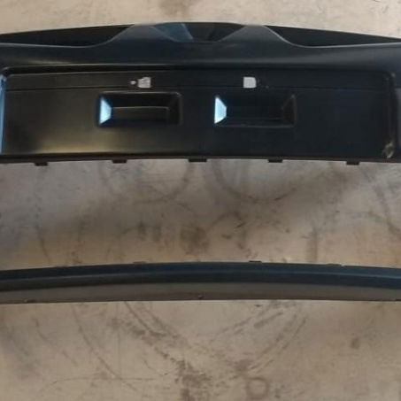 Para Choque Dianteiro Renault Sandero 2008 A 2011