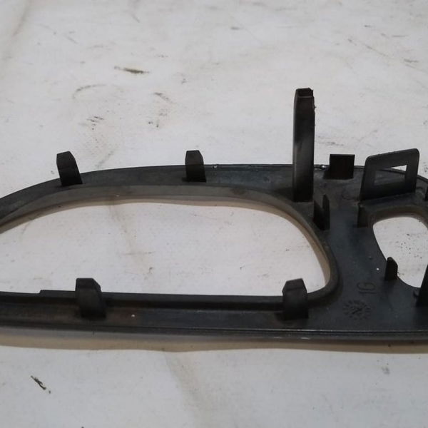 Moldura Maçaneta Interna Dianteira Esquerda Peugeot 207 2009