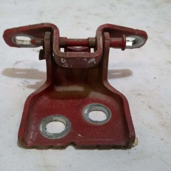 Dobradiça Porta Dianteira Direita Inferior Sandero 2010
