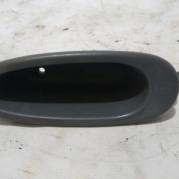 Puxador Porta Traseiro Direito Renault Clio 2002