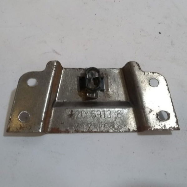 Suporte Forro Porta Dianteiro Direito Renault Sandero 2010