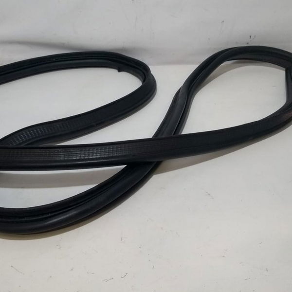 Borracha Porta Mala Renault Sandero 2010