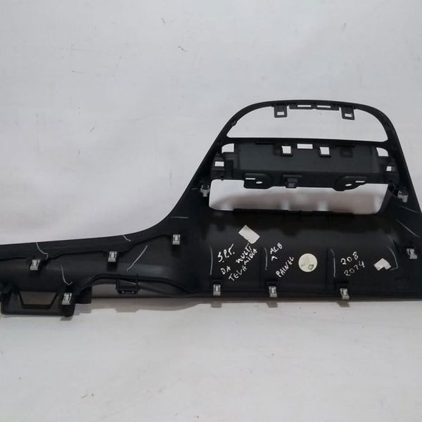 Suporte Tela Multimídia Acabamento Painel Peugeot 208 2014