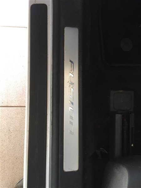Soleira Interna Lado Esquerdo Ford Fusion Titanium 2015