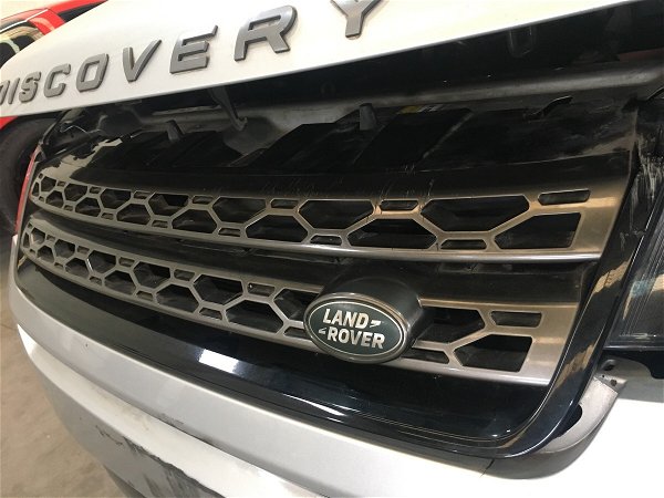 Grade Frontal Discovery Sport 2.0 T 2015