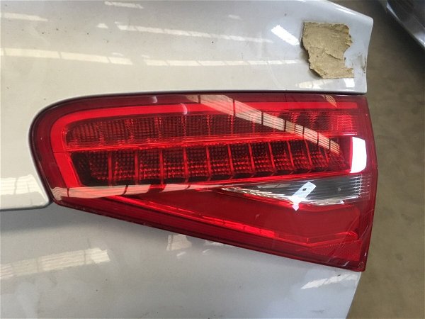Lanterna Direita Audi S4 3.0 V6 2014