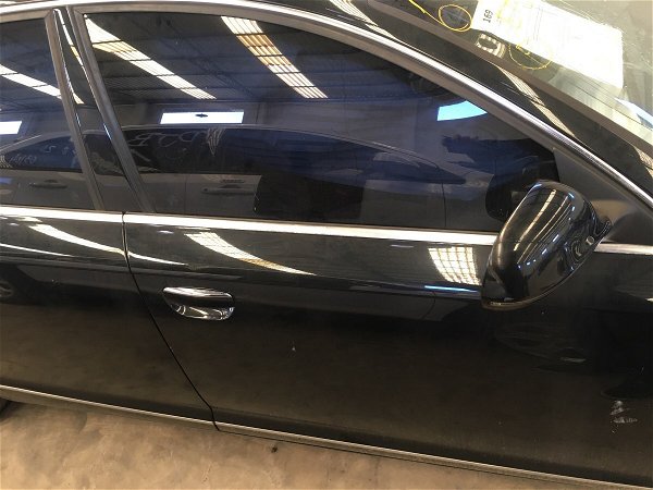 Porta Dianteira Direita Audi A6 3.0t Avant 2011