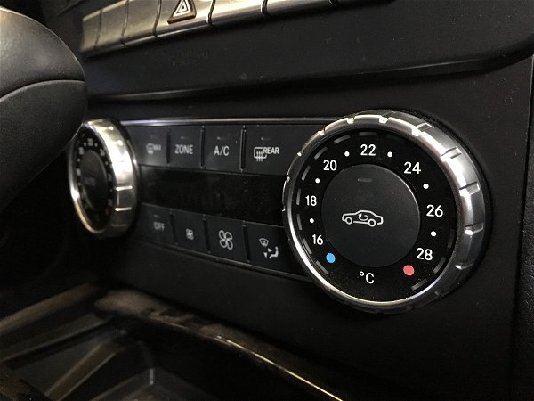Controle Do Ar Condicionado Mercedes C180 Cgi 2012