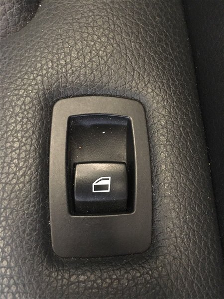 Botão Controle Vidro Dianteiro Direito Honda Fit 1.5 2017