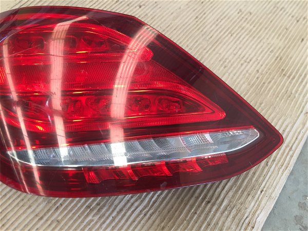 Lanterna Lado Esquerdo Mercedes C180 2016