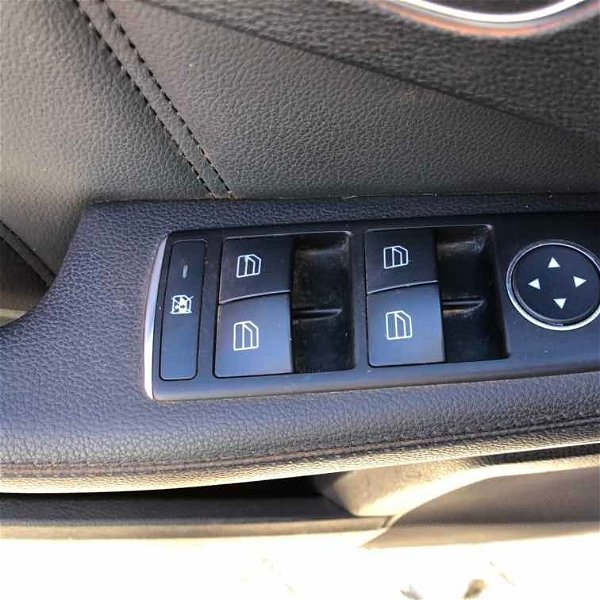 Botão Do Controle Dos Vidros Mercedes Benz E250 2011