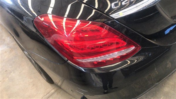 Lanterna Traseira Esquerda Mercedes Benz C250 2016 Original 