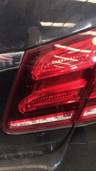 Lanterna Direita Da Tampa Mercedes Benz E250 2015 Original