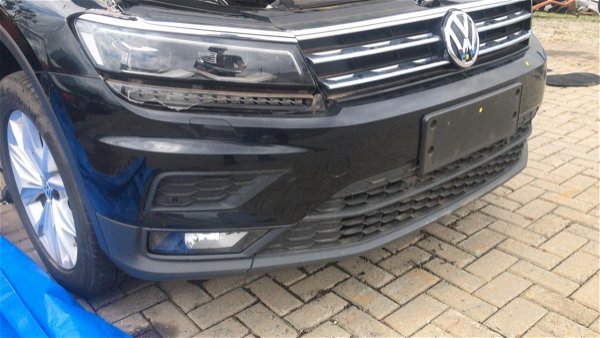Parachoque Dianteiro Com Detalhes Volkswagen Tiguan 2019 