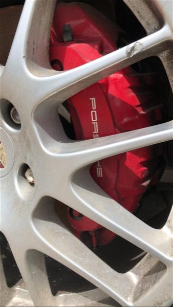 Par De Pinça Vermelhas Dianteiras Porsche Panamera Original