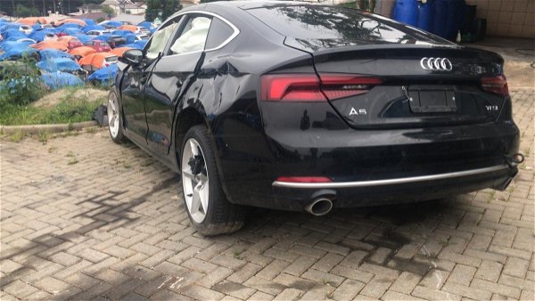 Volante De Direção Com Detalhes Audi A5 2018