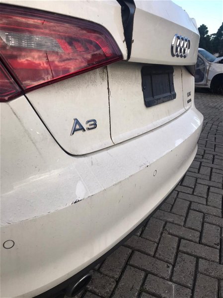 Audi A3 Hatch Lanterna Farol Pisca Milha Alma Forro
