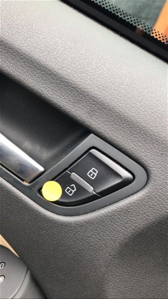 Botão Trava E Destrava Dianteiro Esquerdo Audi A5 2015
