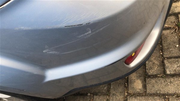 Parachoque Traseiro Com Detalhe Fiat Freemont 2012