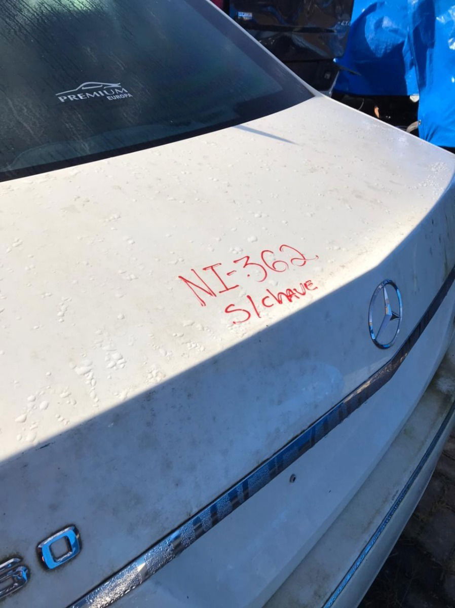 Mercedes Benz E250 Parachoque Alma Guia Sensor Alternador