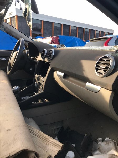 Audi A3 Sportback Lanterna Farol Pisca Milha Chicote Vidro 