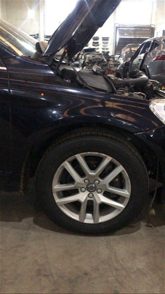 Amortecedor Capo Direito Volvo Xc60 D5 2017