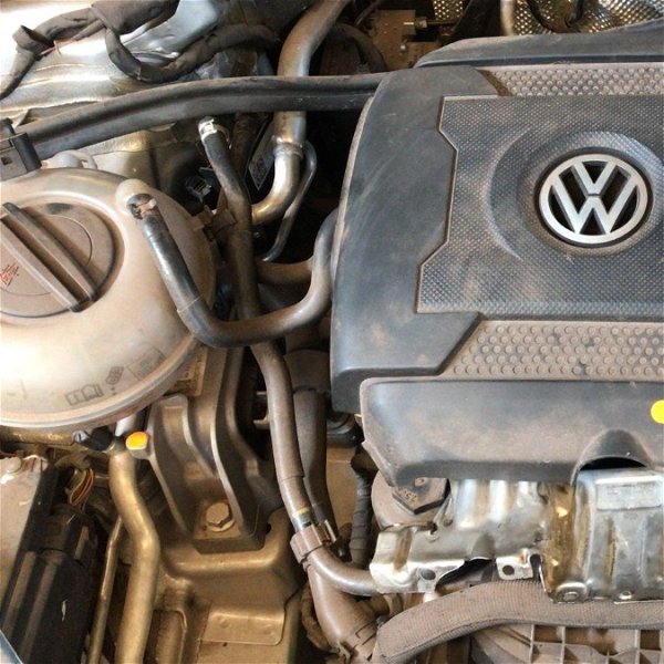 Capa Do Motor Volkswagen Golf Gti 2015 Original