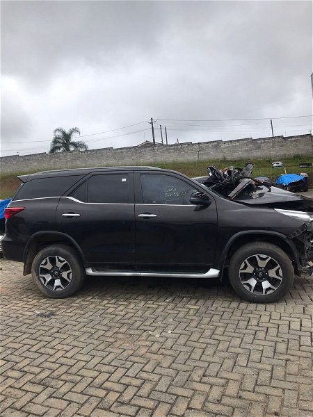 Peças Toyota Hilux Sw4 2019 Motor Caixa De Cambio Airbag