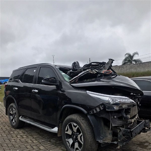 Peças Toyota Hilux Sw4 2019 Para Retirada De Peças