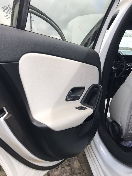 Fechadura Porta T. E. Mercedes Benz A200 1.3t Sedan 2019