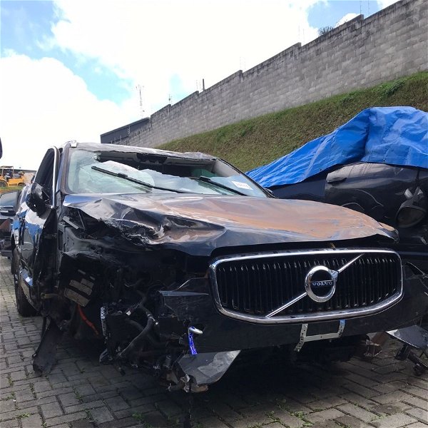 Volvo Xc60 T8 Hybrid 2019 Laterna Farol Pisca Luz Break Led