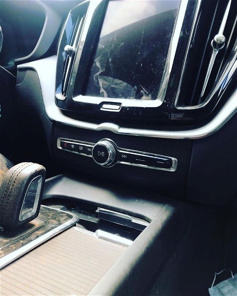 Difusores De Ar Lateral Esquerdo Volvo Xc60 T8 2019