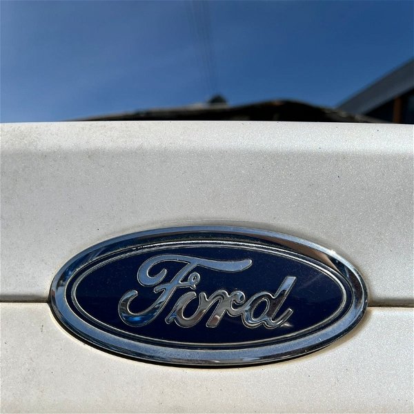 Logo Traseira Ford Fusion Titanium 2015