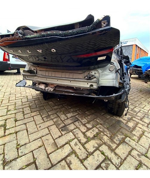 Volvo Xc60 T8 2021 Forro Carpet Tapete Acabamento Teto