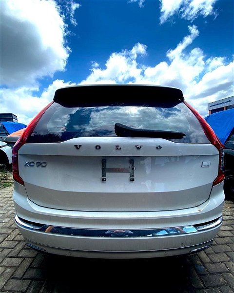 Suporte Placa Parachoque Dianteiro Volvo Xc90 T8 2021