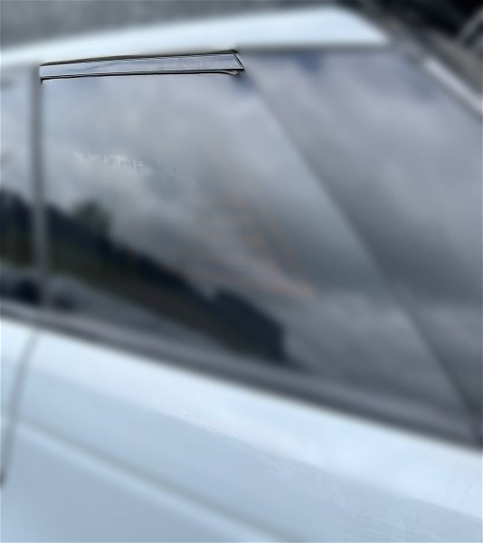 Friso Superior Vidro Fixo Esquerdo Range Rover Sport 2019