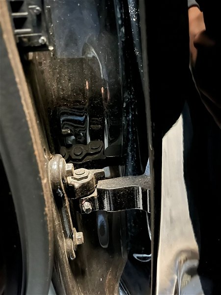 Dobradiça Inferior Porta Traseira Esquerd Volvo Xc60 T8 2022