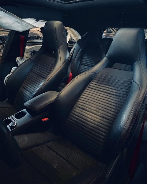 Peças Mercedes Benz A250 Amg Motor Caixa Airbag Painel Abs