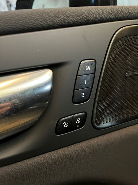 Botão Memoria Banco Motorista Volvo Xc60 T8 2022
