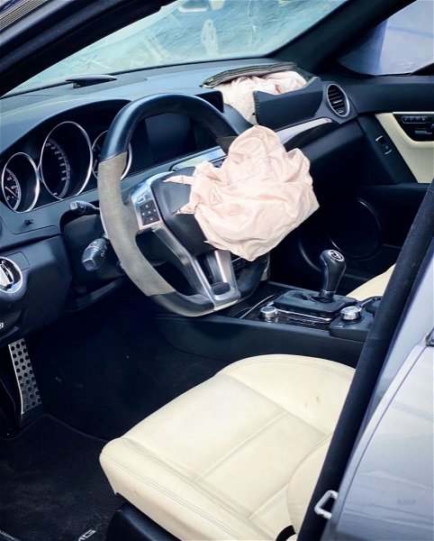Compartimento Estepe - Mercedes Benz C63 Amg 2011