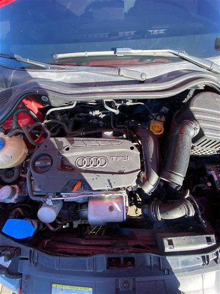 Capa Tampa Do Motor - Audi A1 1.4 Tfsi 2013 C/detalhes